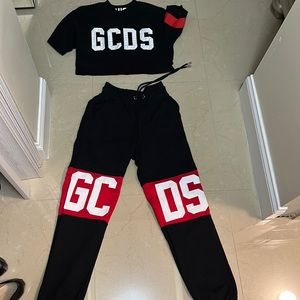 GCDS jogger set